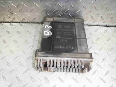 037906022AM Блок управления двигателем VW Passat (B3) 1988