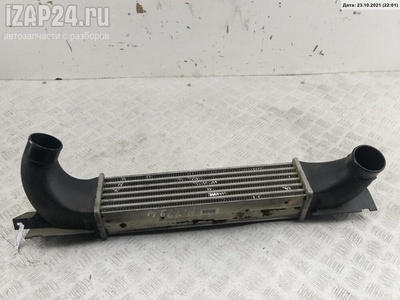 52479169 Радиатор интеркулера Opel Omega B 2002