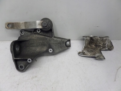 8D0399114R audi a4 b5 лапа кпп