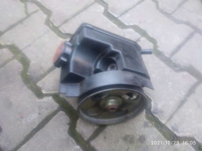 9636271680 Насос гидроусилителя руля Citroen Xsara Picasso 2002 ,26080331,9637058480