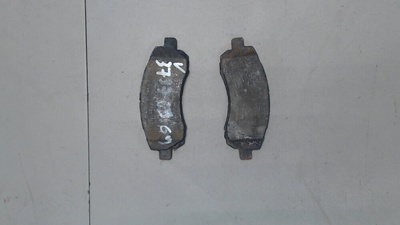 26296AC010 Колодки тормозные перед. Subaru Legacy (B11) 1994-1998 1998