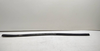668309754R Уплотнитель жабо renault Logan II 2014>