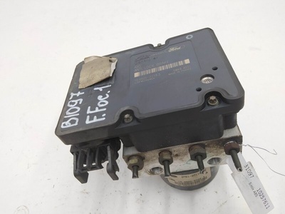 2M512M110EE Блок ABS Ford Focus I (1998-2005) 2004