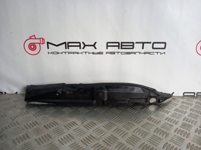 A2038890225 пыльник крыла Mercedes-Benz C-Class C203 2000-2008 , <strong>-Б/У Детали сняты с АВТОМОБИЛЯ</strong>