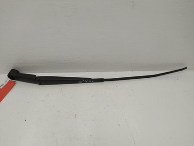 9686640280 Щеткодержатель (поводок стеклоочистителя, дворник) Citroen C4 Picasso 2010