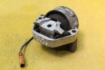 4G0199381EJ подушка двигателя a7 a8 d4 3.0 tfsi cre