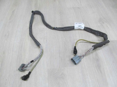 3533717 volvo s60 v70 xc70 проводка установка усилителя