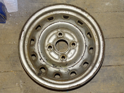 Колесо 13 4 , 5 et38 skoda felicia volkswagen гольф 4 * 100 * 57