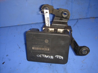 1J0614417D Блок ABS Audi A3 8P 2004 1C0907379K