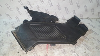 Z6011859YC Воздухозаборник (наружный) Mazda 3 I (BK) (2003–2006) 2004 Z601-18-59YC