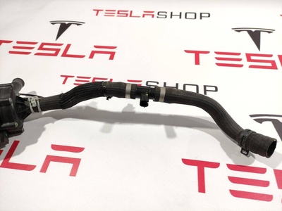 103534800F Шланги передние охлаждающей жидкости (Model X) нижний Tesla Model X 2017 1035348-00-F,6007371-00-A