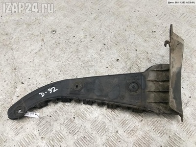 4B5807454A Кронштейн бампера заднего Audi A6 C5 (1997-2005) 1998
