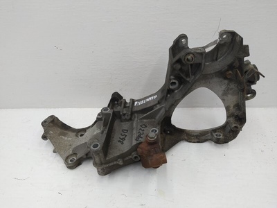 8200154164 Кронштейн генератора Renault Vel Satis (2005-2009) 2006