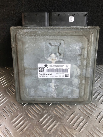 03L906023LP блок управления двигателя kompute skoda октавия ii рестайлинг 11