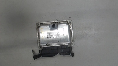 8N0906018H Блок управления (ЭБУ), Двигателем Audi TT 1998-2006 2002
