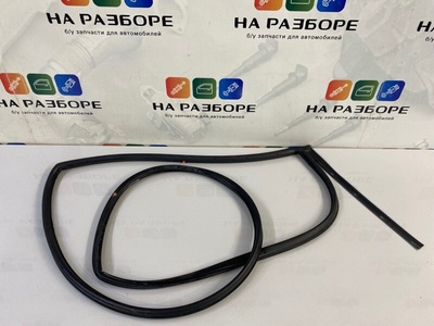 831304L000 уплотнительная резинка на дверь Hyundai Solaris RB 2016