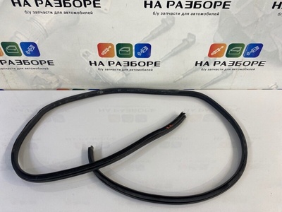 831104L000 уплотнительная резинка дверного проема Hyundai Solaris RB 2016