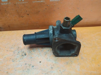 55182499 корпус термостата Opel Corsa C (2000-2006)
