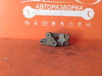 90538553 кронштейн акпп Opel Astra H (2004-2014) 2007