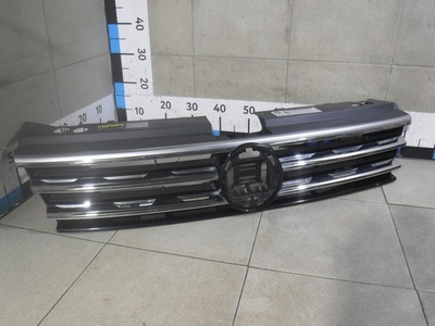 5NA853651GZLL Решетка радиатора Volkswagen Tiguan 2