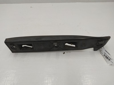 1J0807184A Кронштейн крепления бампера переднего Volkswagen Golf-4 1997