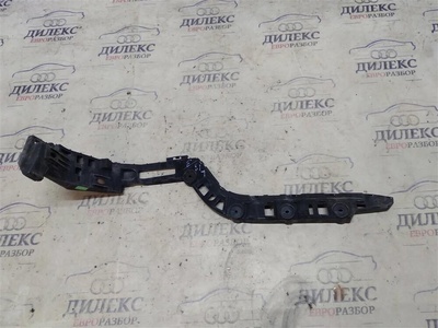 3af807393 направляющая заднего бампера VW Passat (B7) 2011-2015