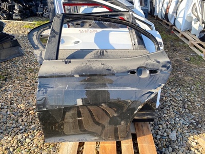 6700433260 дверь Toyota Camry ASV70, AXVA70, AXVH70, GSV70 2017-2021 , <strong>-Б/У Детали сняты с АВТОМОБИЛЯ</strong>