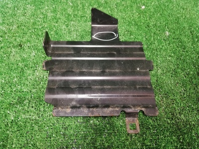 13284552 opel astra j крепление akumulatora