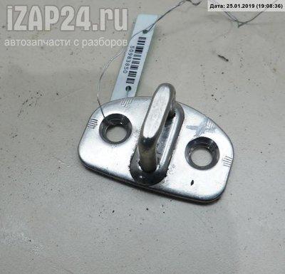Петля крышки (двери) багажника Перед. Правая Volkswagen Golf-4 1998