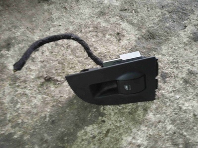 4B0959855A Кнопка управления стеклоподъемниками Audi A6 C5(1997-2004) 2000