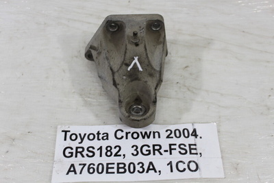 1230231010 Кронштейн опоры двигателя Toyota Crown GRS182 2004 12302-31010