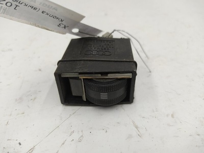 8D0941301 Кнопка (выключатель) Audi A4(B5) 1999