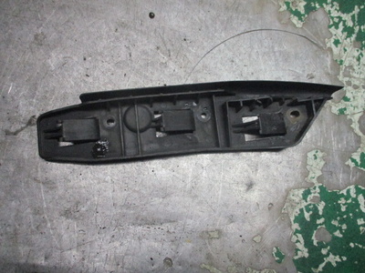 3u0807183 Кронштейн крепления бампера Skoda Superb 2004