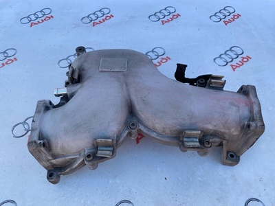 07L133085A впускной коллектор Audi S8 D3 2006