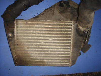 4A0145805E Интеркулер Audi 100 C4/4A 1993
