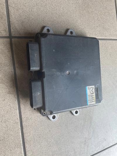 L37J18881D блок управления двигателя mazda cx7 2.3