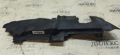 4L0121284 воздуховод радиатора Audi Q7 2005> 2008