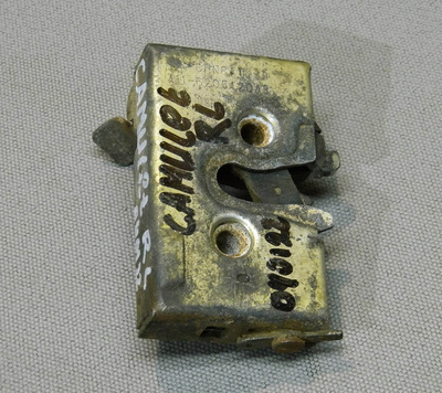 A116205120AB Замок двери задний левый chery amulet A11-6205120AB