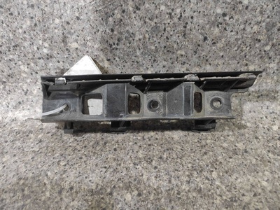 3C0807183 кронштейн крепления бампера Volkswagen Passat B6 2008
