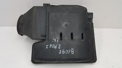 7700104844 Корпус воздушного фильтра Renault Megane II (2002-2008) 2003