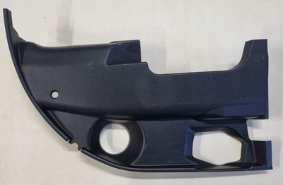 8E0103927C крышка камеры двигателя audi a4 b6 b7