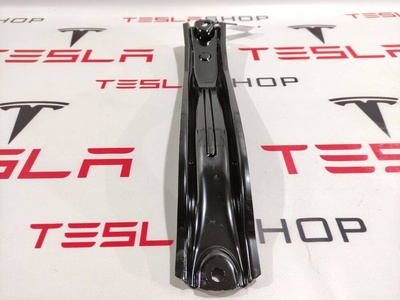 109870500C Направляющая шторки багажника (салазки) Tesla Model 3 2019 1098705-00-C