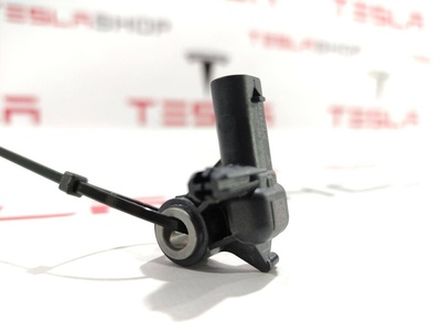 103676100A Датчик удара Tesla Model 3 2019 1036761-00-A