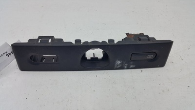 8200071224 Кнопка (выключатель) Renault Clio II (1998-2005) 2004