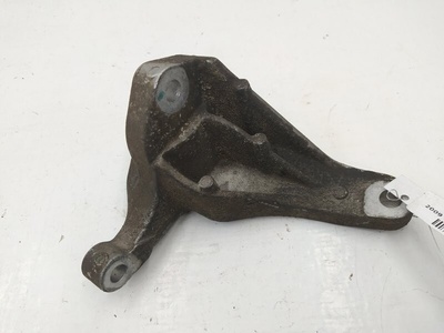 3M516P093AE Кронштейн КПП Ford C-Max 2009