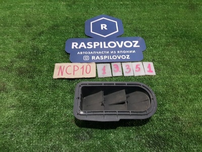 6293052010 клапан вентиляции Toyota Vitz ncp10 2002.07 62930-52010