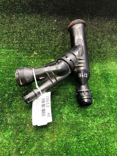 04L121026F Патрубок Skoda Kodiaq NS7 2021 , 04L121026AF