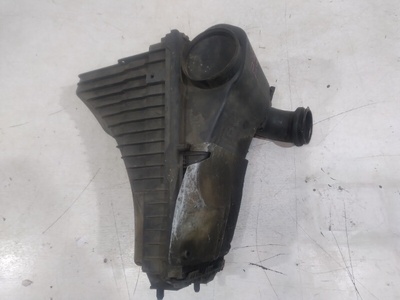 7L0128607 корпус воздушного фильтра Porsche Cayenne 957