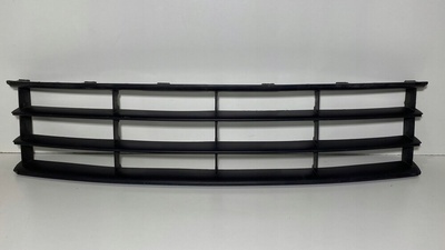1Z0853677C решётка бампера skoda октавия ii рестайлинг