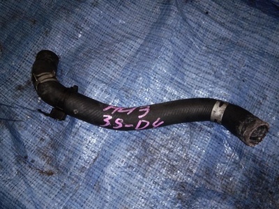 1657274300 патрубок радиатора TOYOTA NADIA SXN10 16572-74300